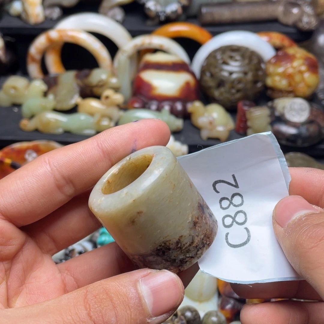 和田玉（糖玉）挂件未镶嵌