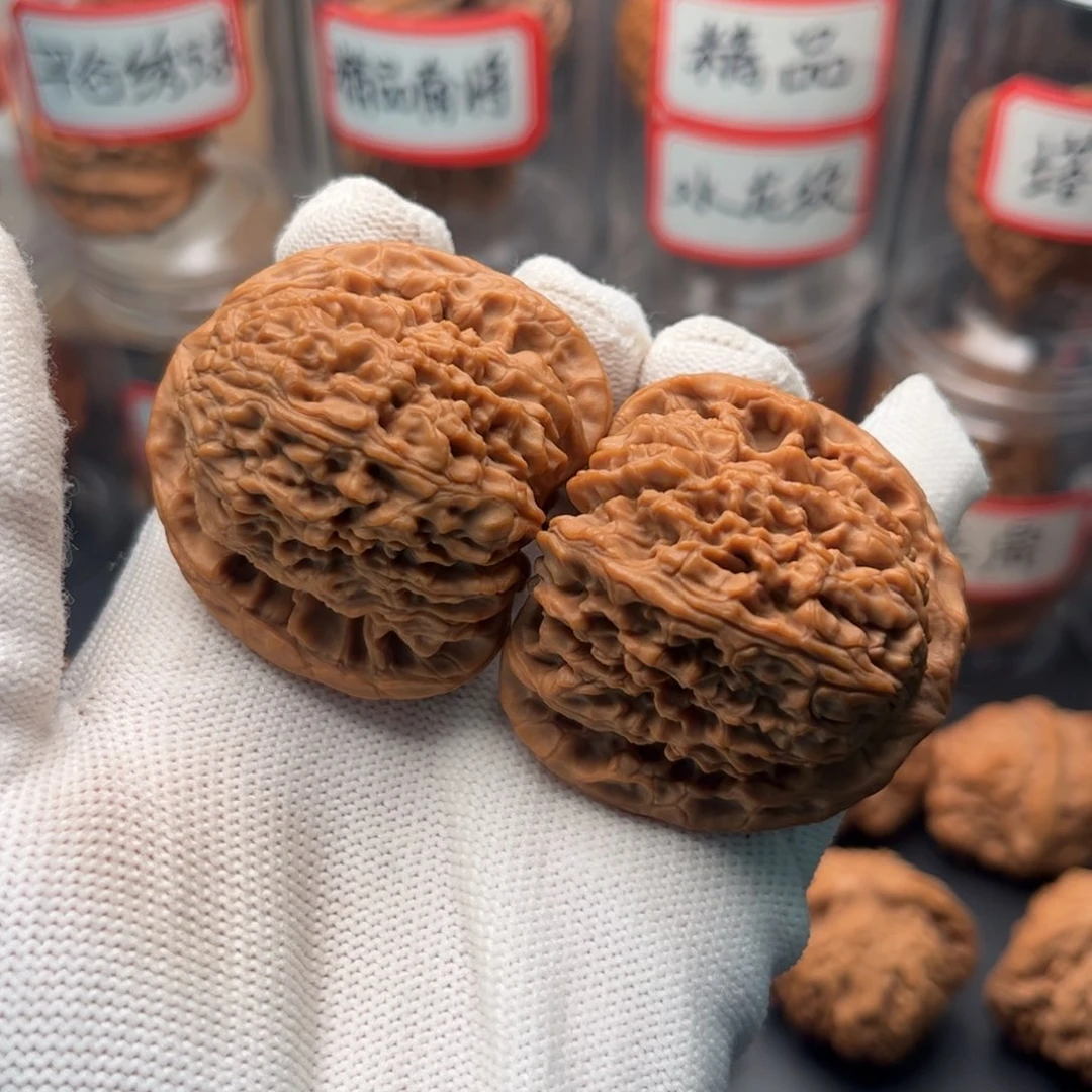 文玩核桃把件43全品南疆石