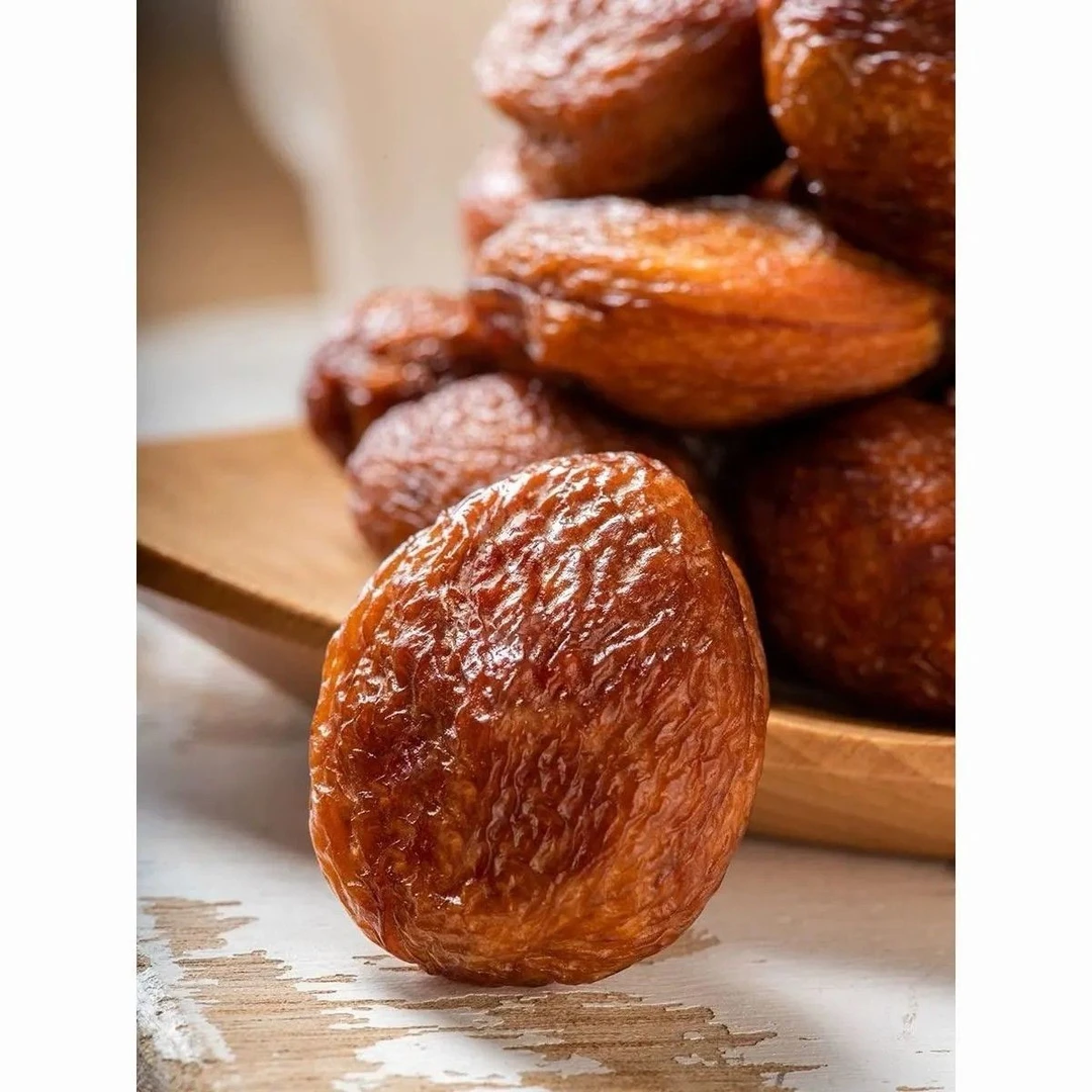 新疆大丑杏干个大肉厚自然风干果肉饱满休闲零食