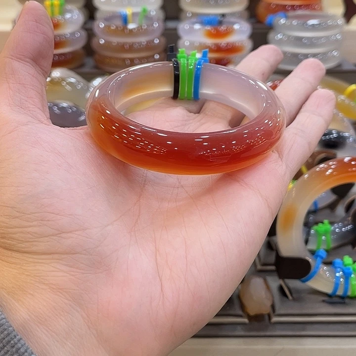 玛瑙/玉髓未镶嵌手镯23