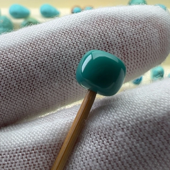 绿松石未镶嵌珠宝奇石8