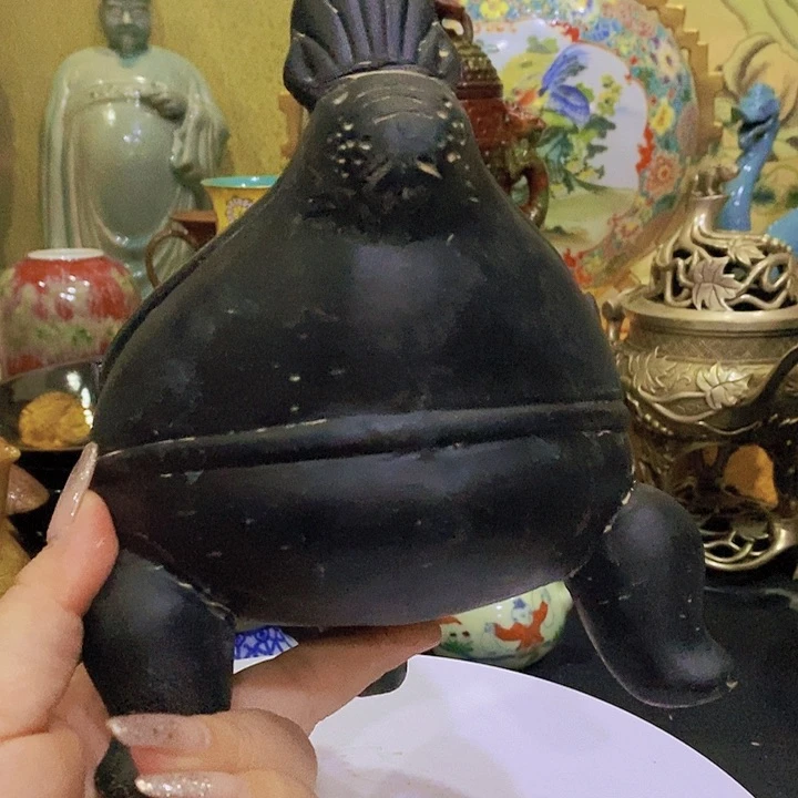 摆件器形设计简单大方美观