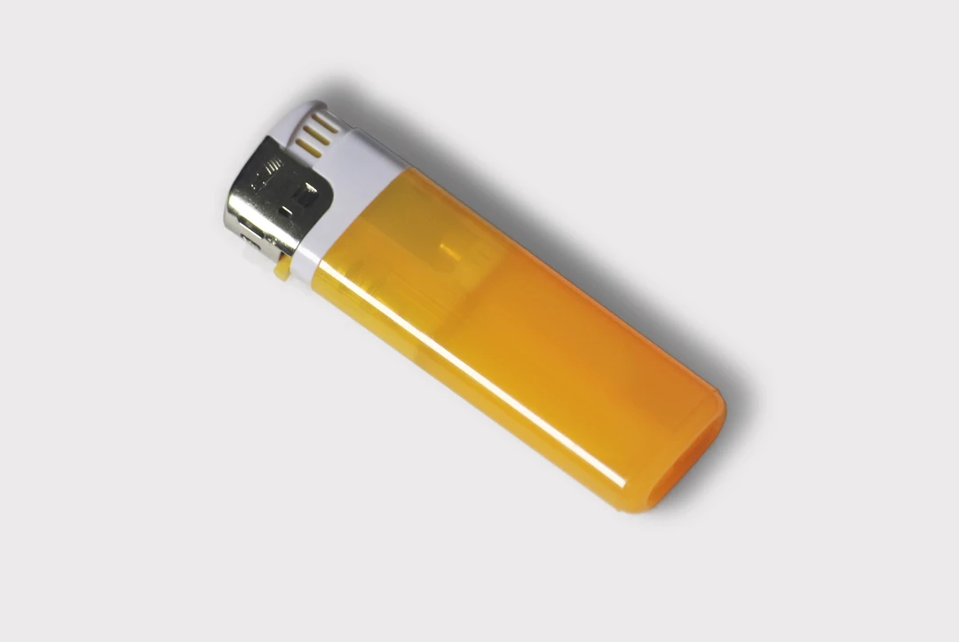 小斌中古打火机改价链接1