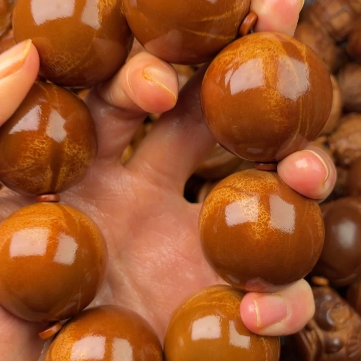 橄榄核吊坠半****城橄榄核