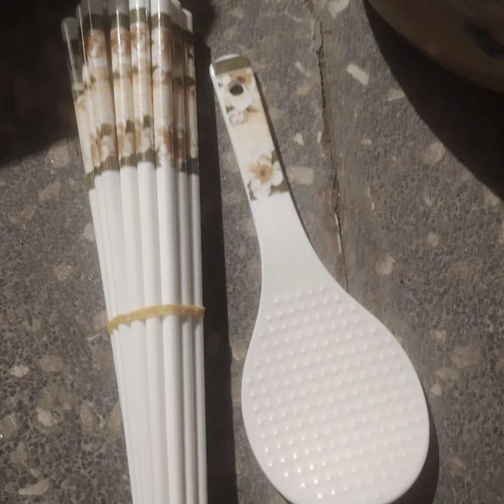 瓷片陶瓷盘子碗陶陶