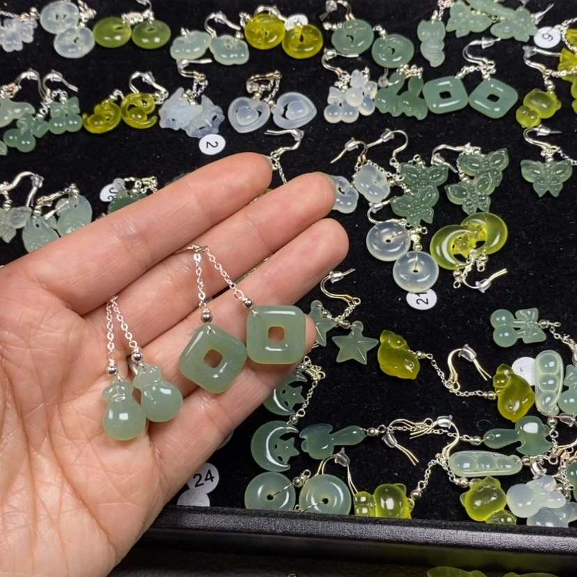 【闪购商品】蛇纹石玉挂件耳饰耳环项链未镶嵌鹤****》