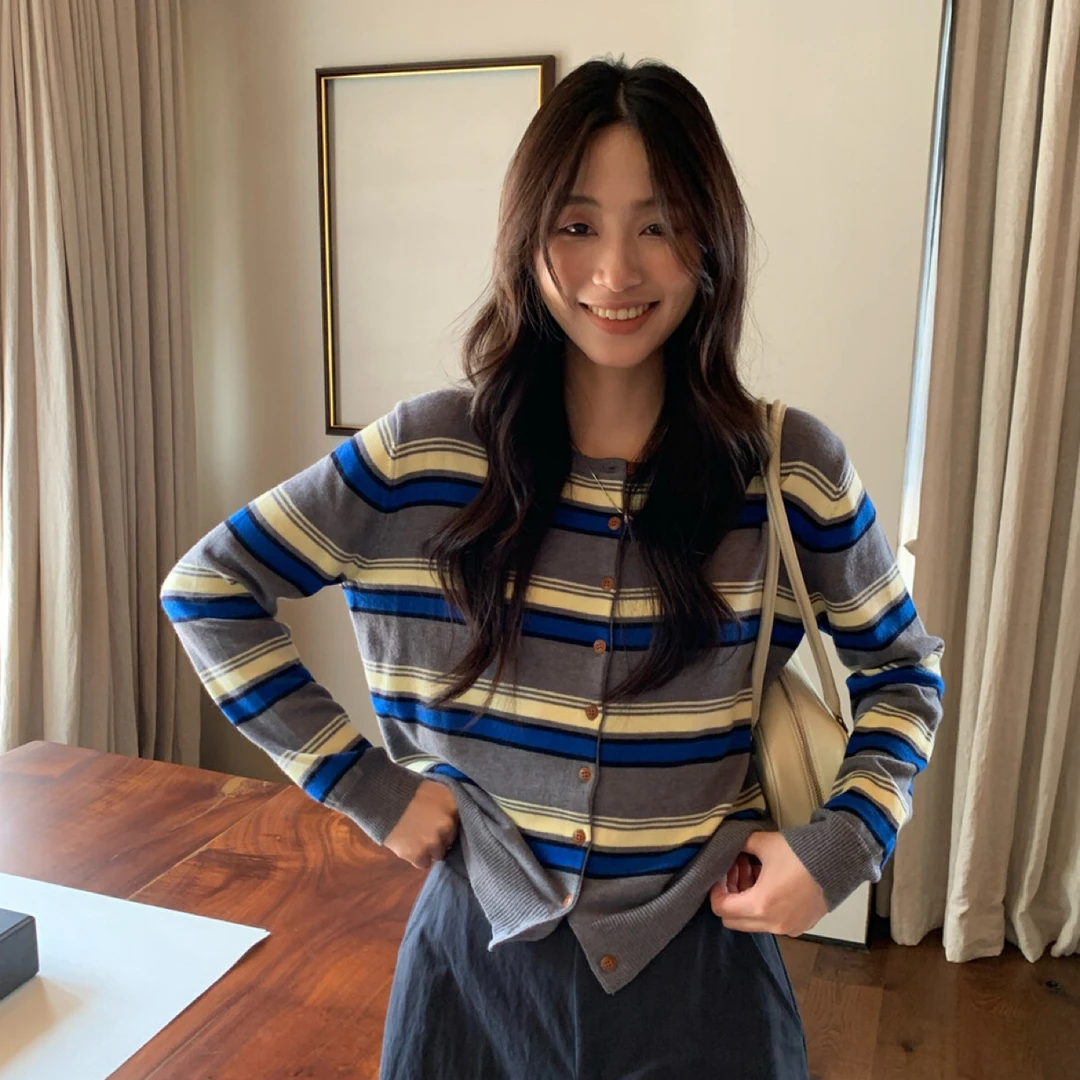 秋季女宽松圆领条纹长袖百搭早秋打底针织开衫上衣针织衫秋冬毛衣