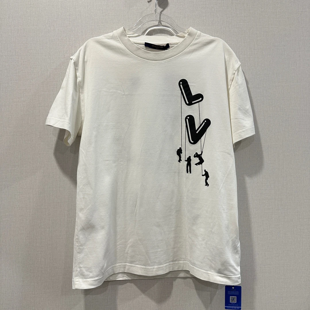 99新 LouisVuitton/路易威登 伞兵白色短袖 尺码：M 11056