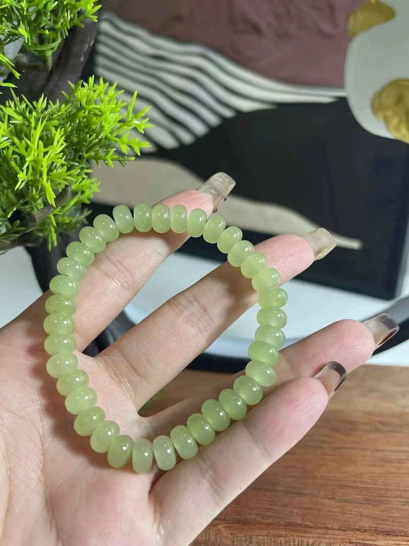 新疆天然和田玉算盘珠精美手串