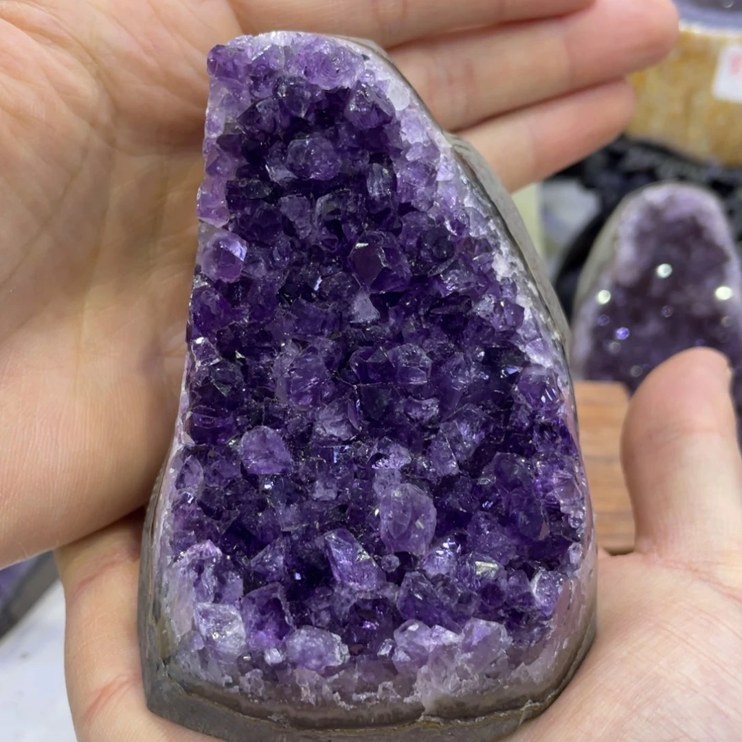 用***9水晶珠宝半成品未镶嵌