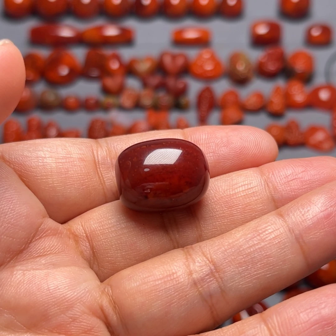 南红玛瑙配饰未镶嵌飞*枣珠
