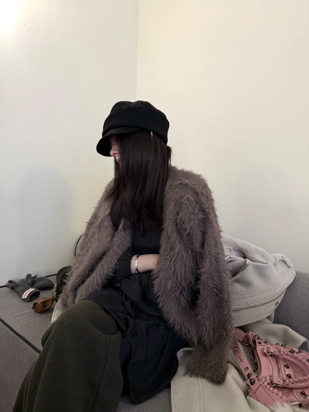 泡菜丝滑绒绒两色开衫（No退换）