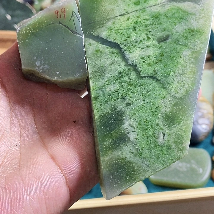 和田玉（糖玉）未镶嵌珠宝半成品紫****9