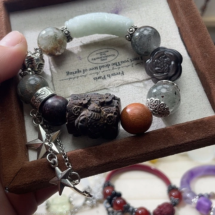 木质设计款手链手串