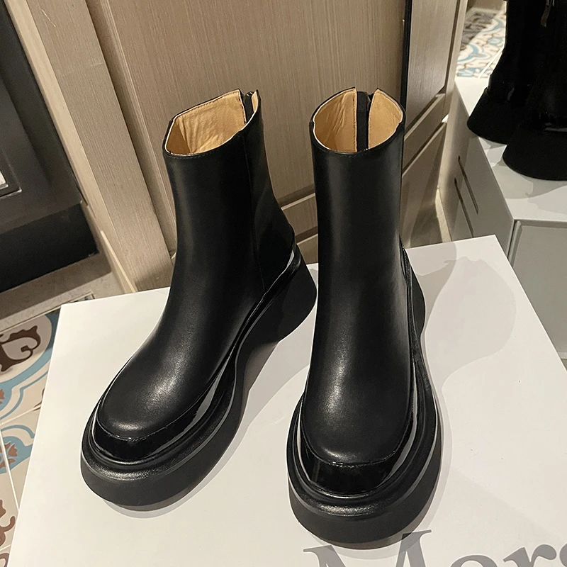 3252-12/5cm圆头牛皮时尚百搭马丁靴 厚底真皮女短靴英伦风中筒靴