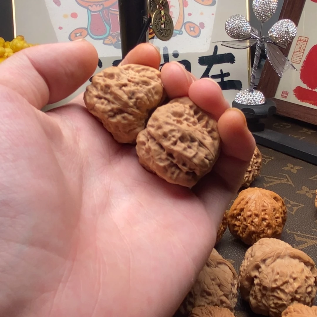 文玩核桃吊坠蛤蟆