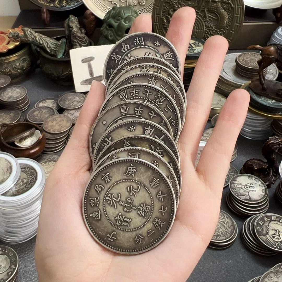 金属复古风格摆件