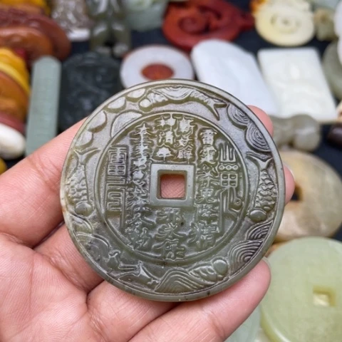 蛇纹石玉颈饰未镶嵌46