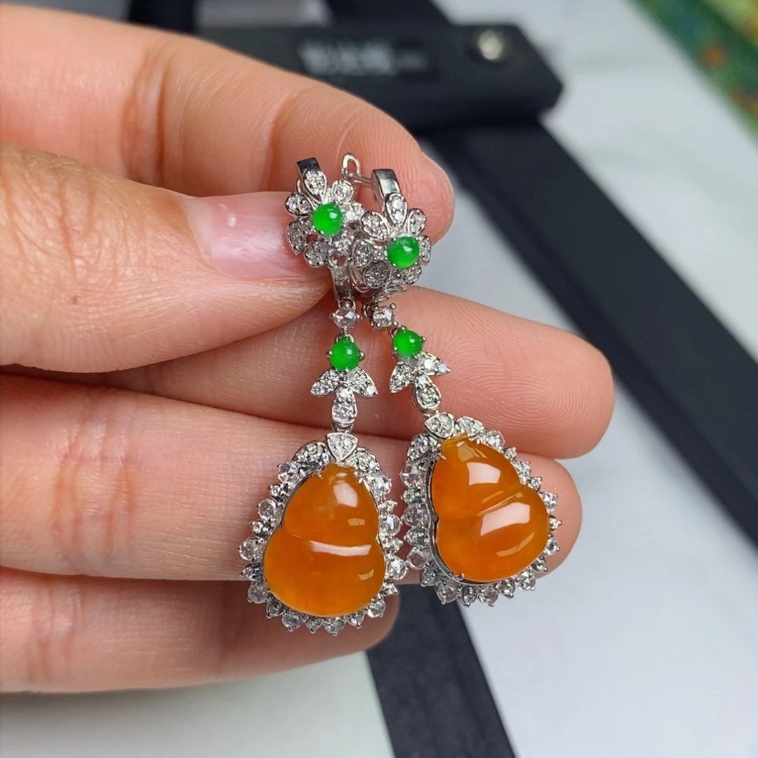 翡翠耳饰18K金镶嵌设计款葫芦耳包