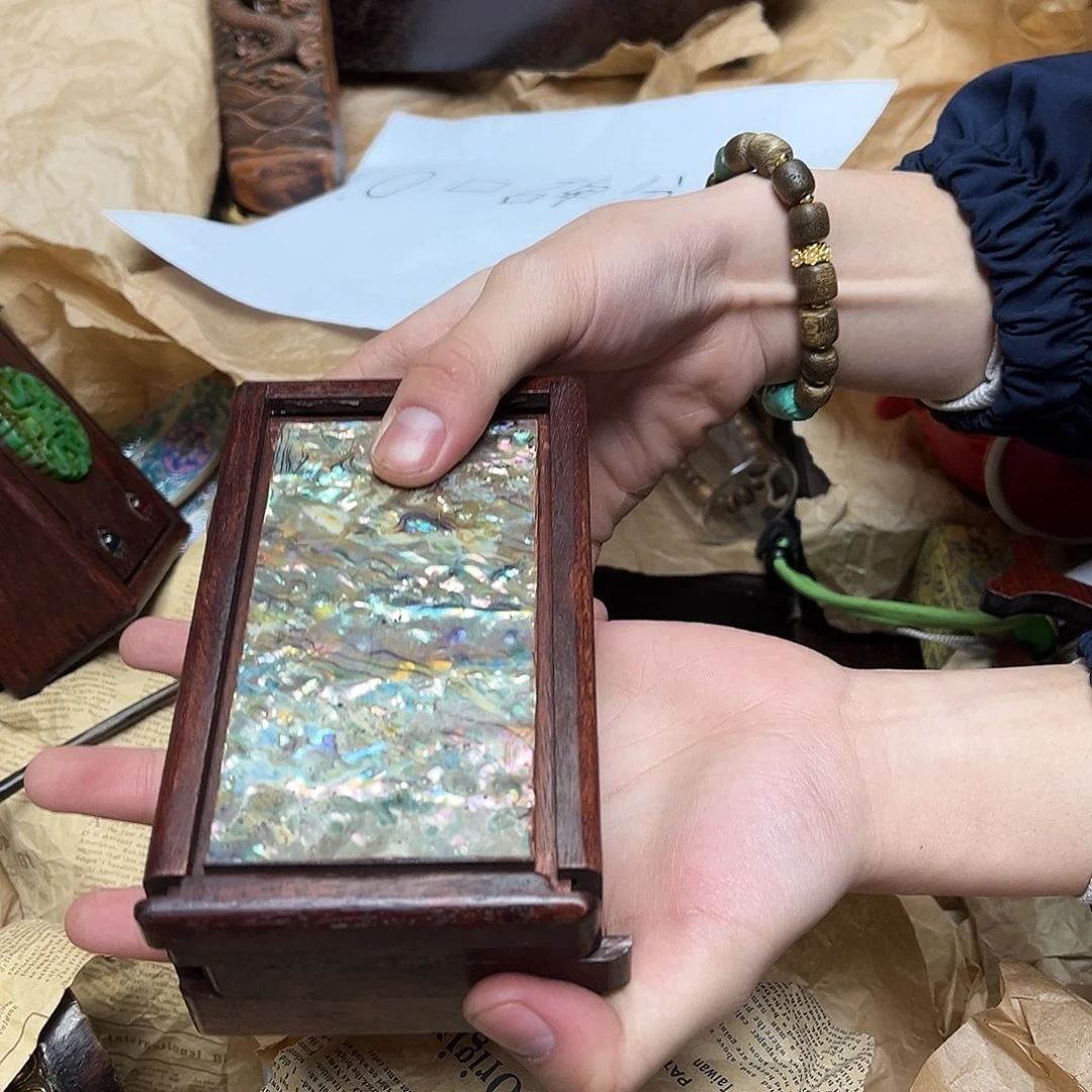 大叶紫檀（黑酸枝木类）