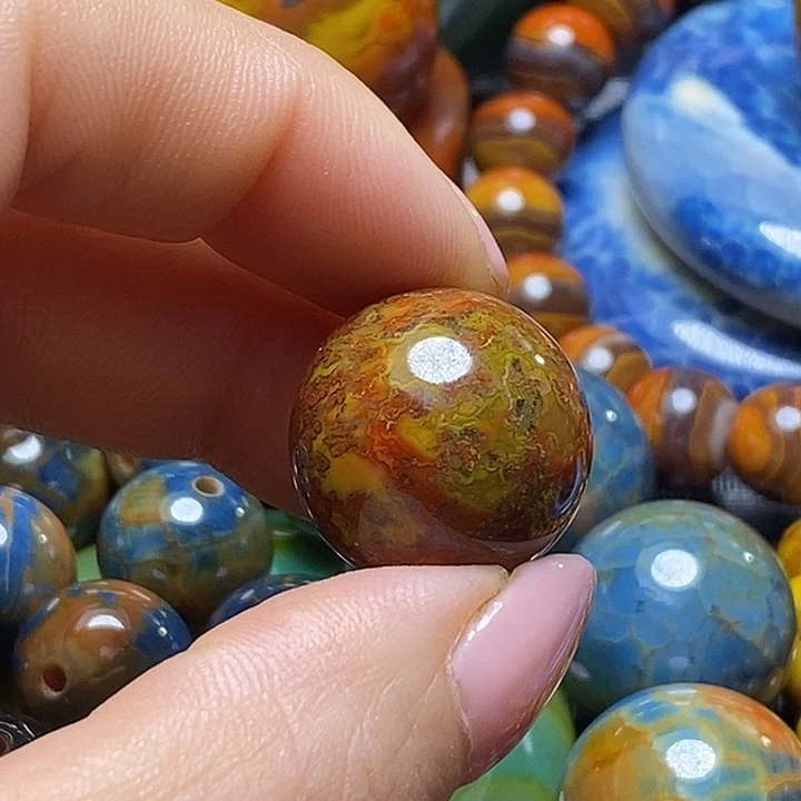 鸣***生玛瑙/玉髓未镶嵌颈饰