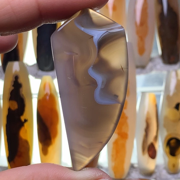 玛瑙/玉髓颈饰未镶嵌202