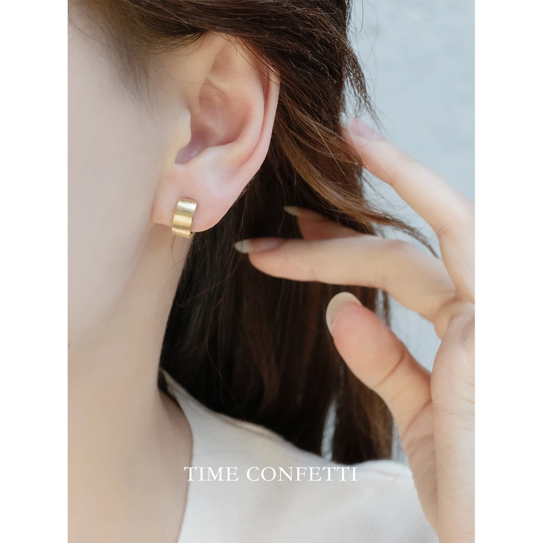 黄铜耳饰 镀K金【孙二娘】轻奢小众高级感磨砂拉丝素圈耳环TC 8762