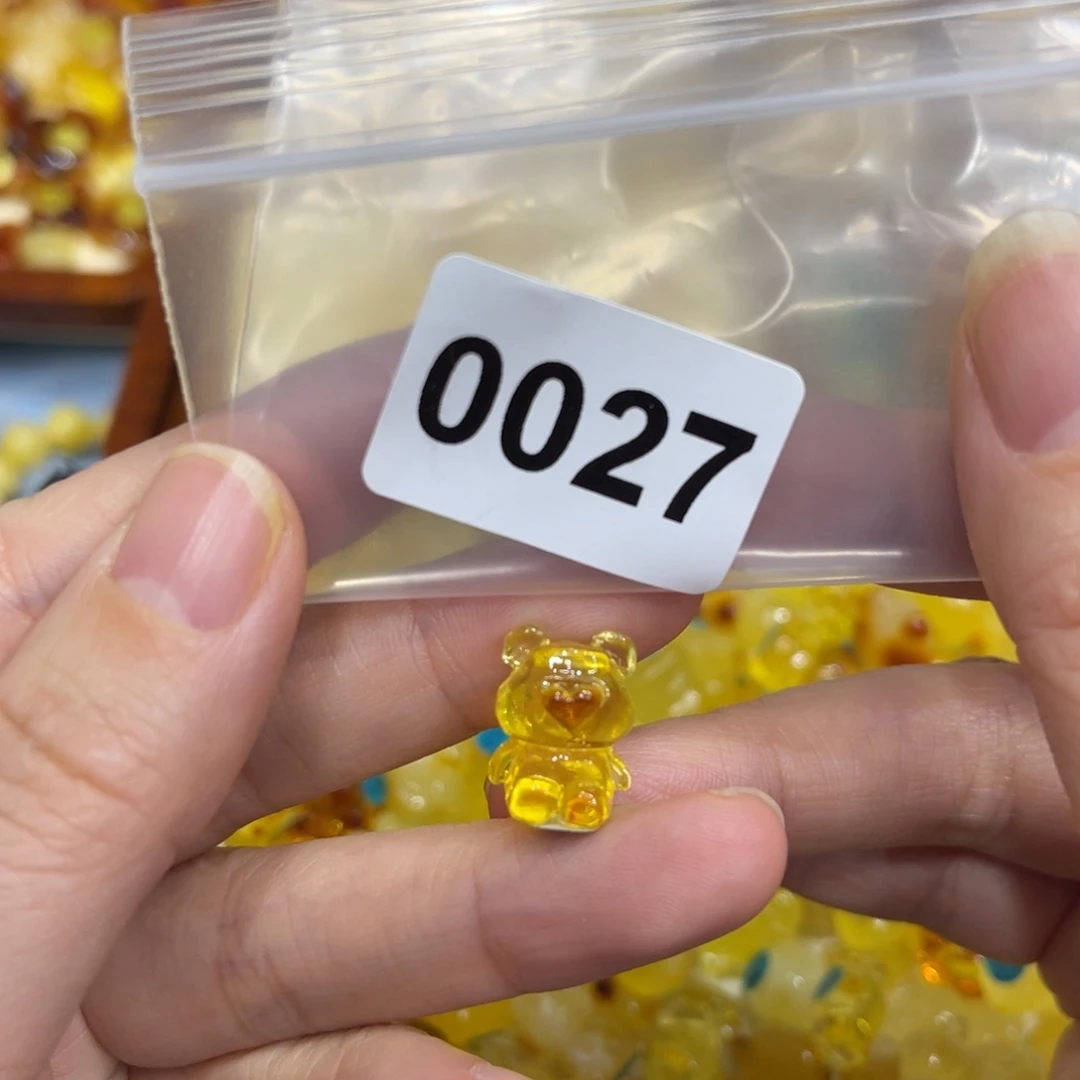 琥珀珠宝奇石未镶嵌