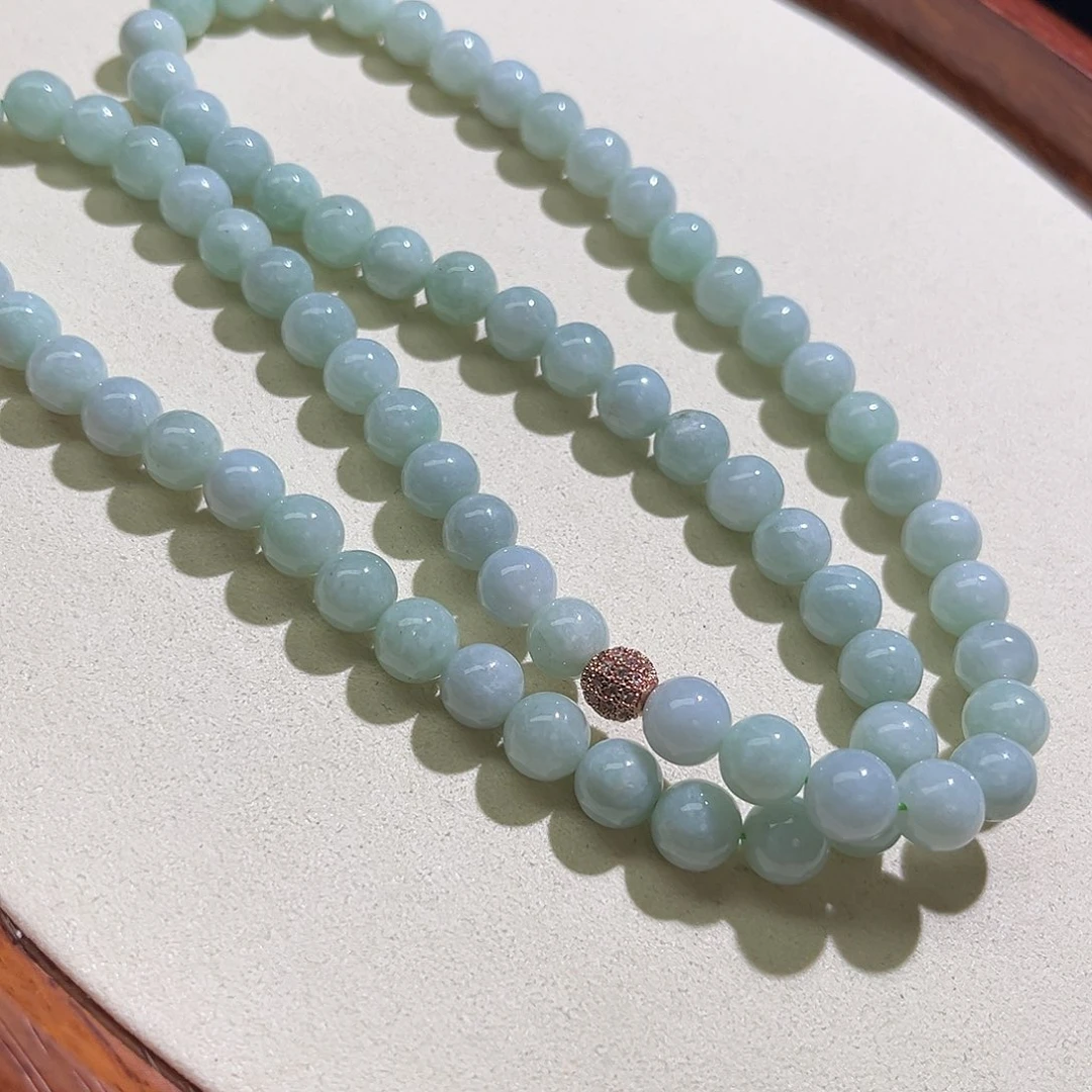 翡翠未镶嵌颈饰待编织