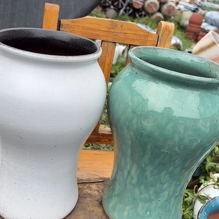 花盆紫砂口15高28。。。。。。。。。。。。。