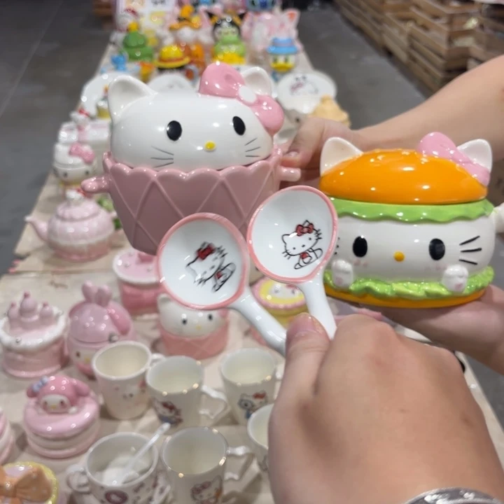 瓷片我在外面吃饭了哈哈哈哈
