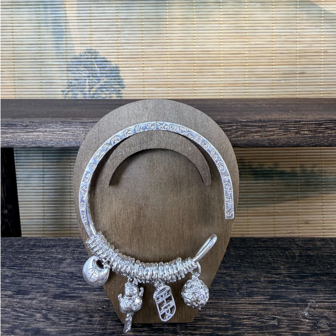 【清仓专属】轻职民族风女原创设计吉言宫铃喜庆生肖挂饰801