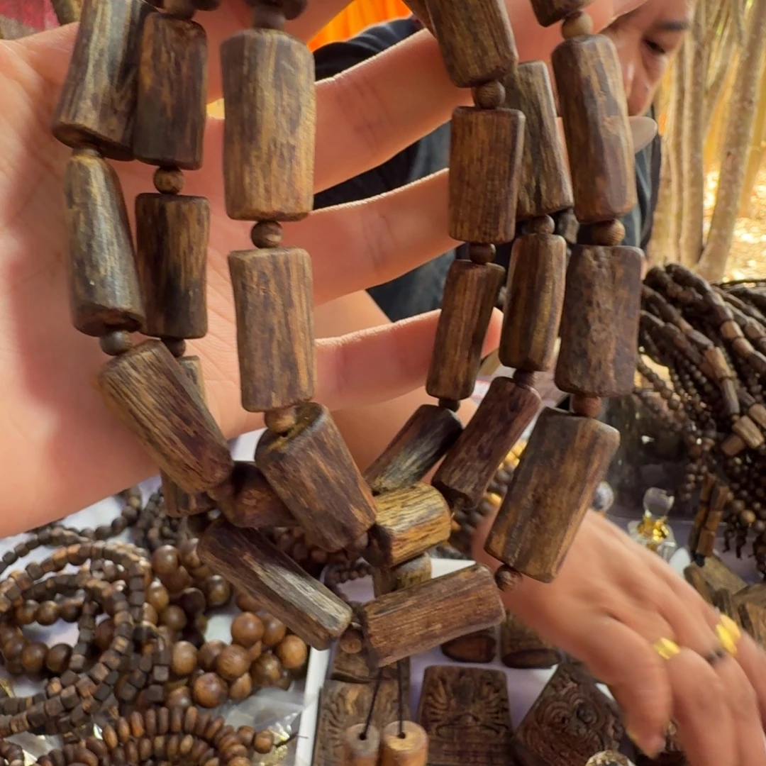 丙***戌线香奇楠沉香原木