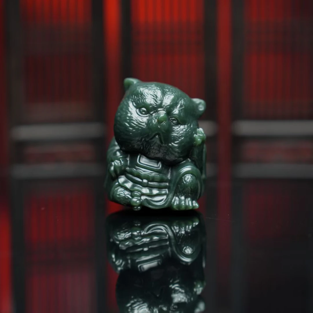 天然和田玉青玉招财猫摆件