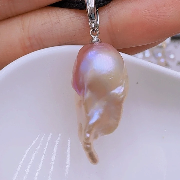 颈饰淡水珍珠未镶嵌