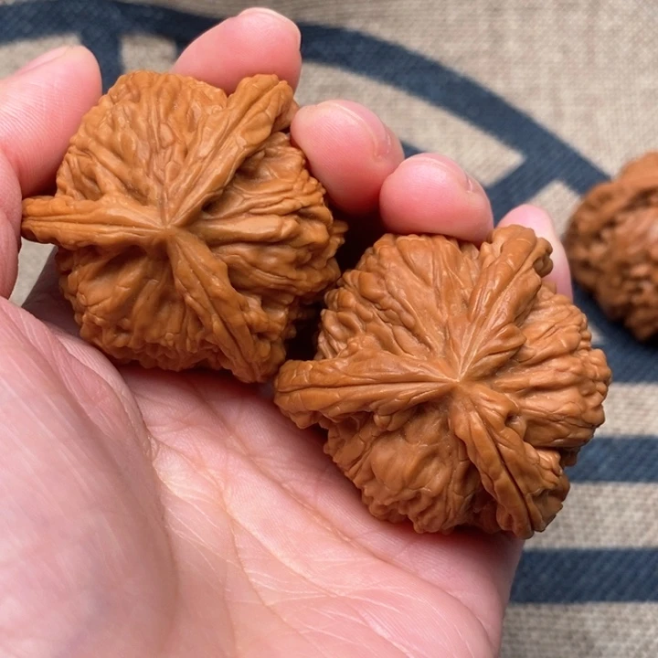 吊坠文玩核桃德****铁