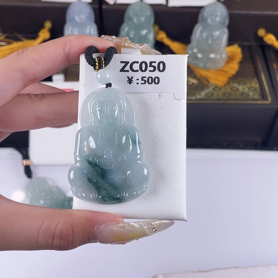 翡翠未镶嵌颈饰ZC050