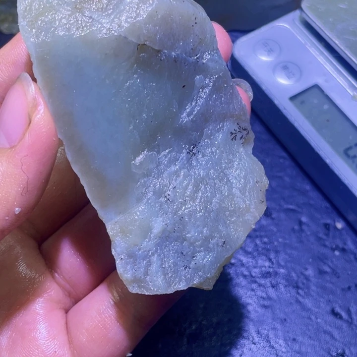 和田玉未镶嵌珠宝半成品