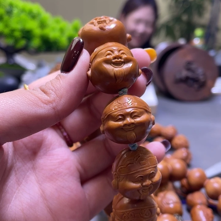 来****吊坠橄榄核橄榄核雕