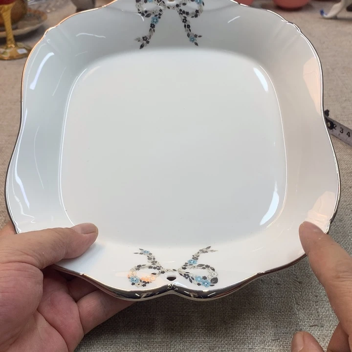 金瓷阁家的美丽瓷器