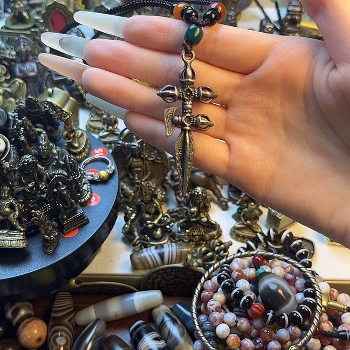 泥塑18号闪价漏价一件