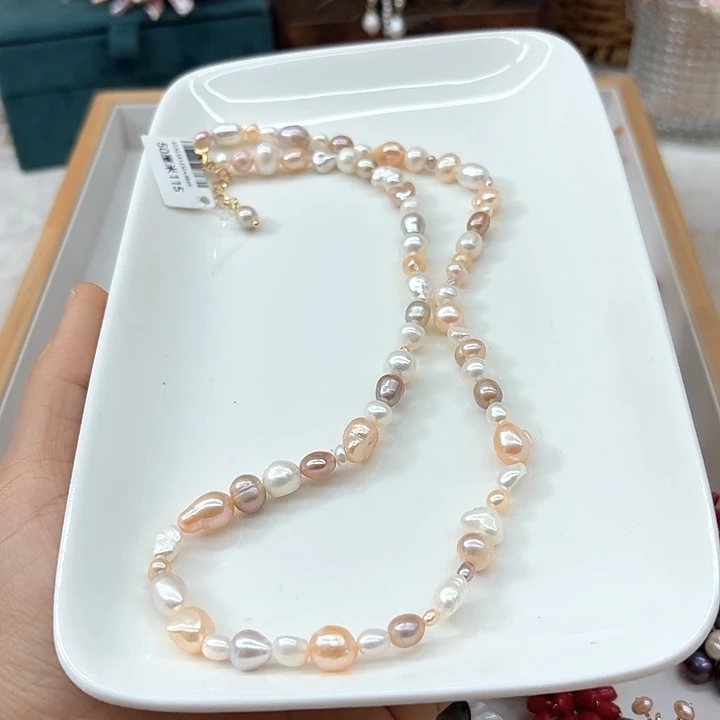 未镶嵌淡水珍珠胸饰