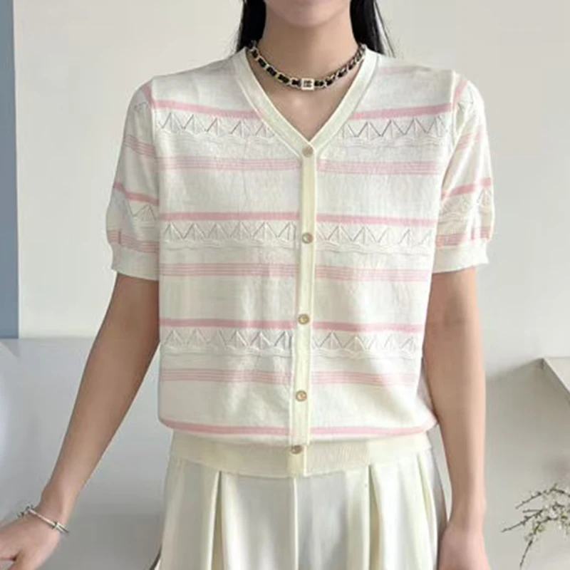 经典女士时尚简约百搭舒适冰丝V领开衫