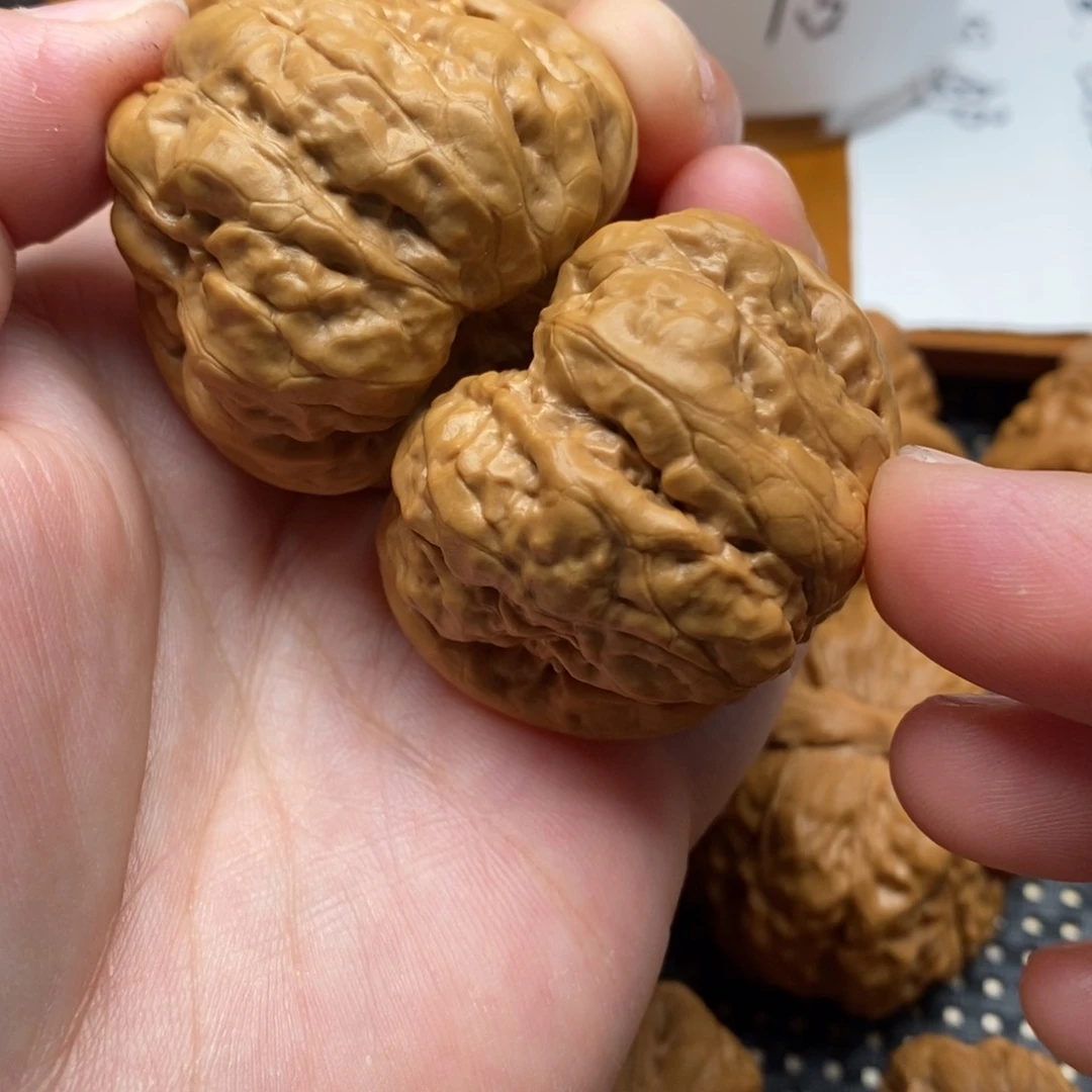 文玩核桃吊坠边41左右