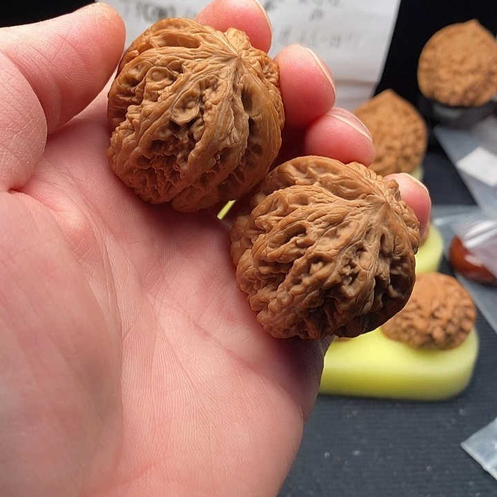 文玩核桃把件闪电3