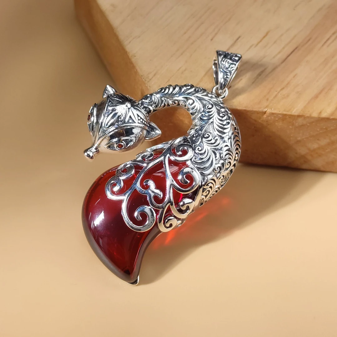 吊坠925银 【玺吻】s925银 九尾灵狐 气质款凤九石榴红狐狸吊坠