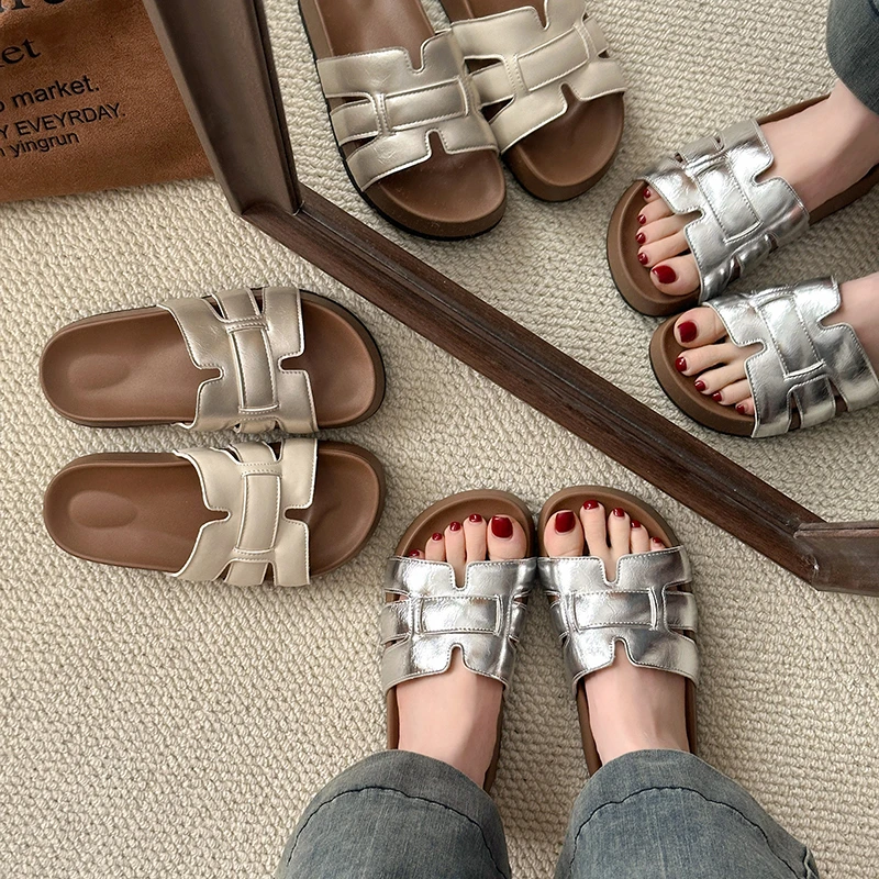 网红拖鞋女外穿2025夏季新款法式仙女风配裙子厚底凉拖沙滩一字拖