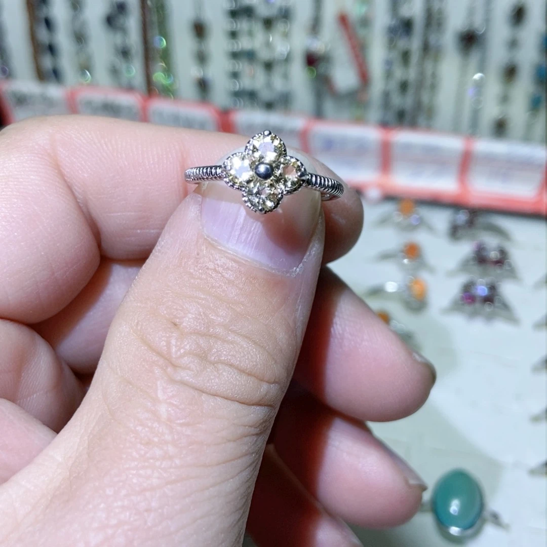 绿水晶戒指银S925镶嵌锦***包