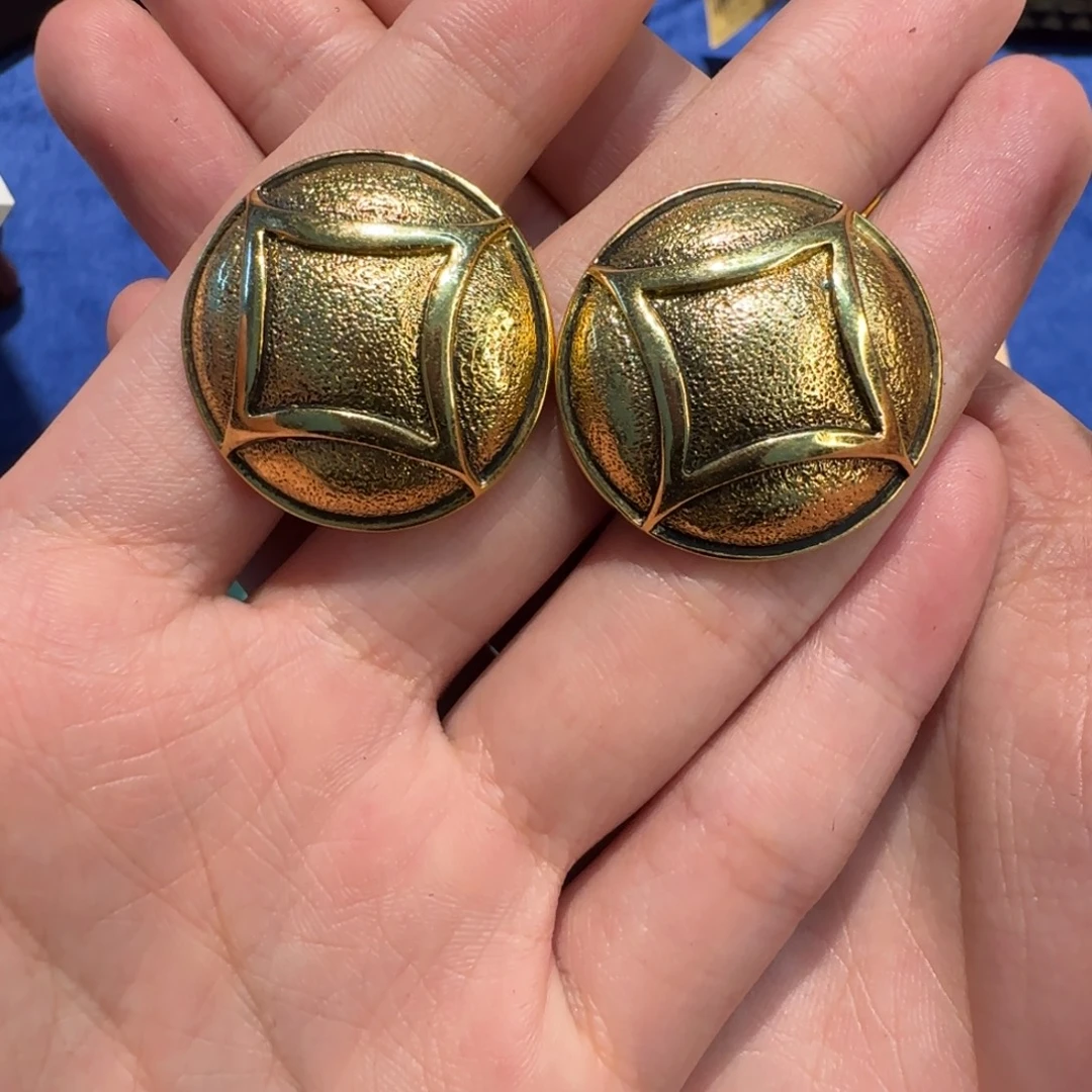 合成碳硅石纯铜瑕疵