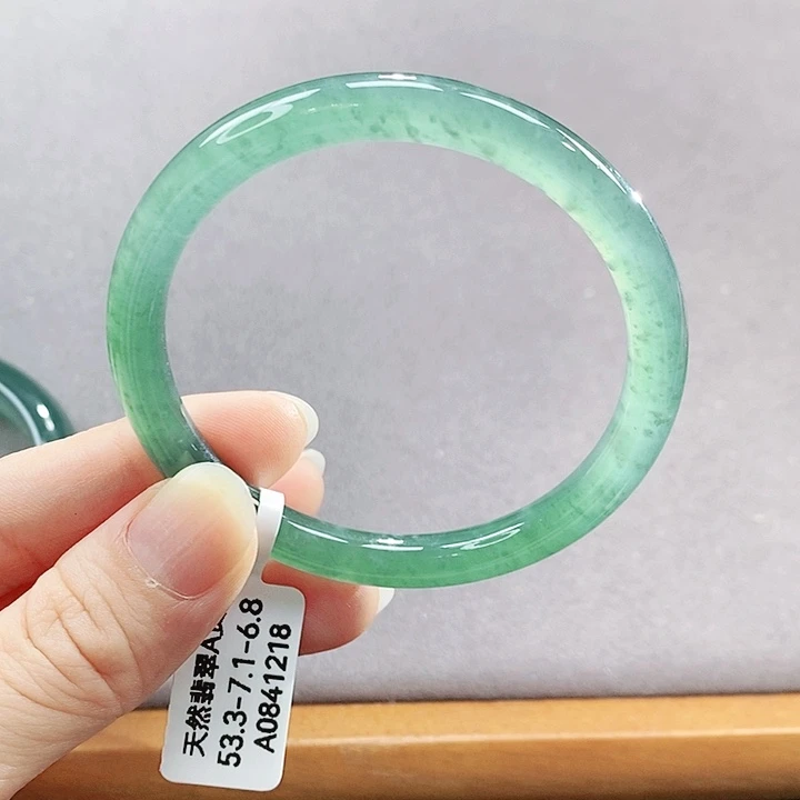 【闪购商品】未镶嵌手镯翡翠